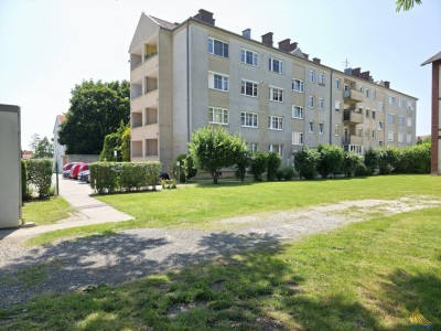 Helle 3-Zimmer-Wohnung mit 2 Loggien – 700m zum Neufelder See !