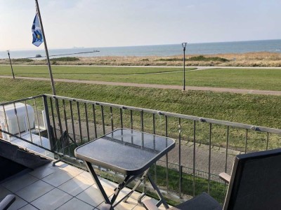 Einzigartige Doppelhaushälfte mit Meerblick in erster Reihe  – geräumige Terrasse, flexible Nutzung