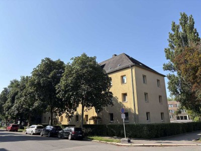Tolle 3-Raumwohnung mit Balkon und Einbauküche ab sofort zu vermieten