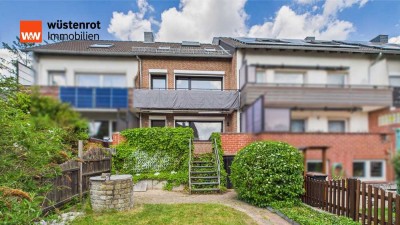Charmantes RMH mit ausgebautem Dachgeschoss und Südterrasse in familienfreundlicher Lage + Garage