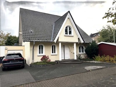 Charmantes Einfamilienhaus mit großzügigem Raumangebot und idyllischem Garten