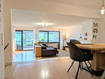 Absolute Ruhe: Maisonette mit Wintergarten + eigenem Garten + Kamin in Fischbach