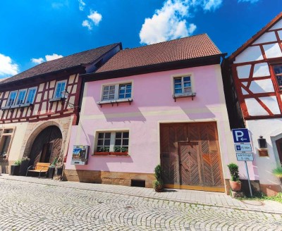"Kleinod"mit tollem Innenhof im historischen Stadtkern von Seßlach