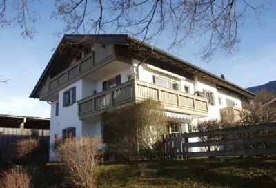 Gehobene 3-Zimmer-Wohnung mit Süd-West-Balkon in Grainbach-Samerberg
