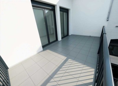 5-Zimmer Wohnung mit großem Balkon in Flingern-Nord - Kunden-Auswahl für Bad und Bodengestaltung
