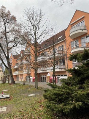 große 3-Zimmerwohnung mit Balkon & Einbauküche