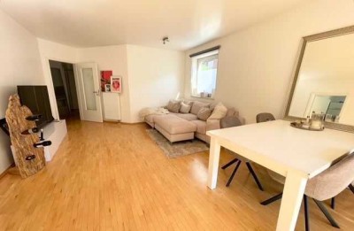 Tolle 2-Zimmer-Wohnung mit eigener Terrasse,Stellplatz u.v.m. in Top Lage!