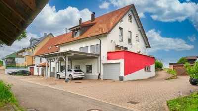 Traumhafte Doppelhaushälfte
mit großem Garten
Wohnen in idyllischer Umgebung
