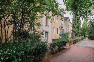 Zentrale Wohnung mit Wohnküche // 1.OG rechts