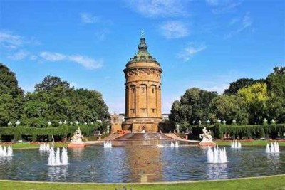 NÄHE WASSERTURM *Bieterverfahren* freistehende 4ZKB EG/OG Whng - inkl Stellplatz