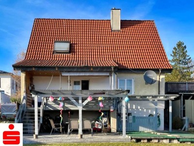 Schnuckeliges Einfamilienwohnhaus mit Garten in ruhiger Lage