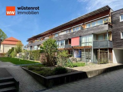 Perfekt geschnittene 3-Zi.-DG-Wohnung mit Lift!