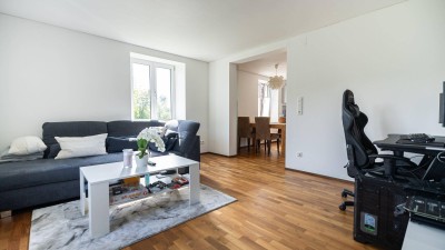 Hochwertig renovierte Gartenwohnung mit Altbaucharme in Kennelbach!