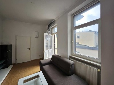 neuwertige 1,5-Zimmer-EG-Wohnung mit Einbauküche am Markt in Mayen