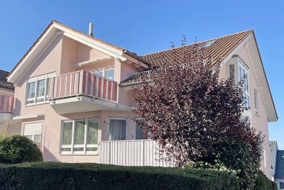 BÖBLINGEN - DACHGESCHOSS MIT TOLLER GALERIE, SÜDBALKON, GARAGE, EBK, SOFORT BEZIEHBAR.
