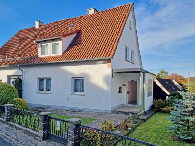 Gepflegte Doppelhaushälfte in ruhiger Wohnlage