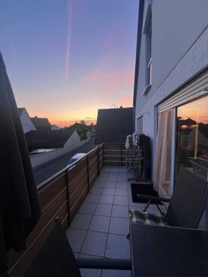 Modernisierte 4-Zimmer-Wohnung mit Balkon und Einbauküche in Forst