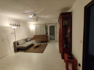 Möblierte 2-Zimmer-Hochparterre-Wohnung mit Balkon und EBK in Landsberg am Lech