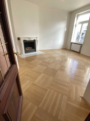 Großzügige 3 Zimmer-Wohnung im Westend-Nord
