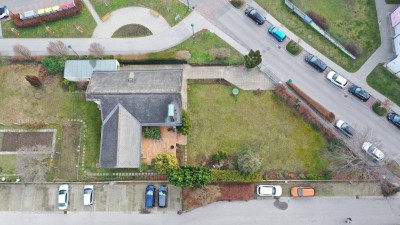 NEUER PREIS! Ziegelmassivhaus mit großer Terrasse auf großem Grundstück