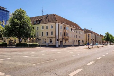 Großzügige 3-Zimmer-Wohnung mit Erker // 2.OG rechts