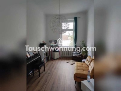 Tauschwohnung: BIETE schöne 2 Zimmer Altbauwohnung und suche 3 Zimmer