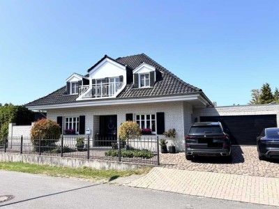 Exklusives Einfamilienhaus mit Pool, Sauna und moderner Energieversorgung in Bestlage