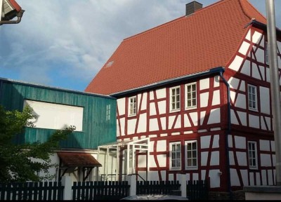 Schönes Fachwerkhaus mit Anbau und Garten im Herzen von Dreieichenhain