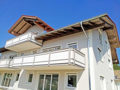 Exklusive 3-Zimmer-Neubauwohnung im Herzen Eggstätts