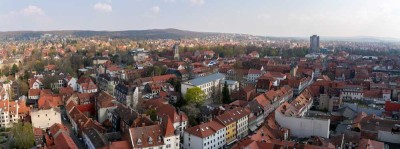 Vollständig renovierte 4-Zimmer Wohnung mit zwei Bädern und Einbauküche