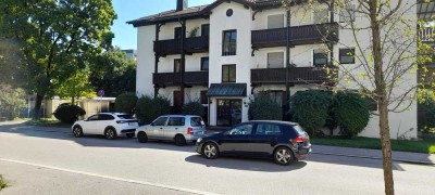 2 Zimmer, Küche, Bad, WC