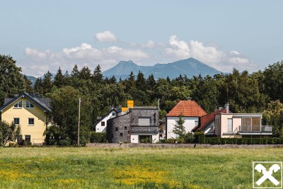 Tolles Architektenhaus an der südlichen Stadtgrenze