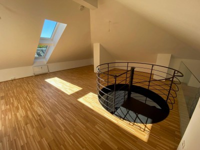 3-Zimmer-Dachgeschoßwohnung mit toller Galerie