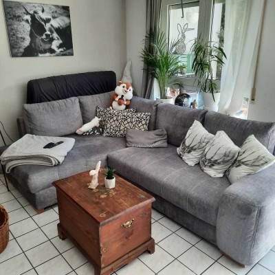 CHARMANTE 2,5 ZIMMER WOHNUNG in Großbettlingen, Keller, 2 Terrassen - Objekt Nr. 9062