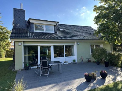 Modernisiertes Einfamilienhaus auf großzügigem Grundstück mit Blick ins Grüne