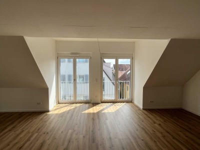 Großzügig Wohnen - mit Aufzug, Komfort, TG, fantastischer Ausblick -  n e u !