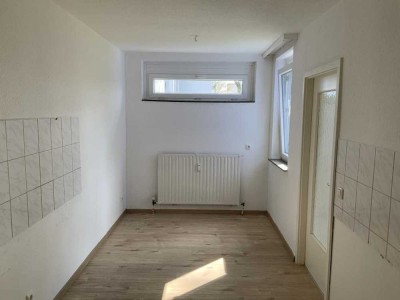 'WOW' Wohnung in Monheim am Rhein. Sofort bezugsfrei!