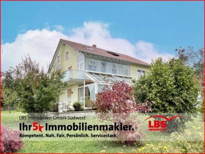 Teil-saniertes 3-Familienhaus mit Wintergarten+Werkstatt+Doppelgarage in ruhiger Lage