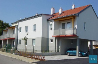 3-Zimmerwohnung im 1.OG mit Loggia
