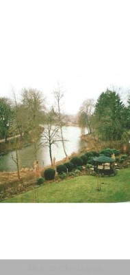Charmantes 1-Zimmer Apartment in Reinfeld mit Blick auf Neuhöfer Teich