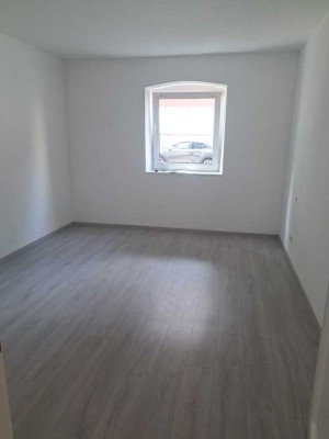 Preiswerte 2 Zimmer-Wohnung in ruhigem Haus