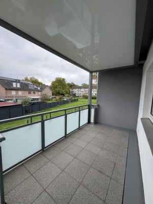 Wohnen im Grünen! 2-Zimmer mit großem Balkon!