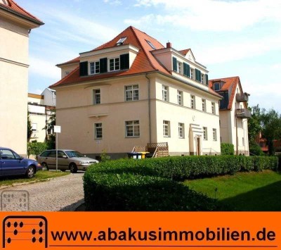 TRAUMHAFTE Dachgeschosswohnung mit Loggia in Markkleeberg!
