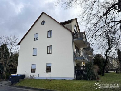 Eigentumswohnung mit PKW Stellplatz in gepflegtem MFH in toller Lage
