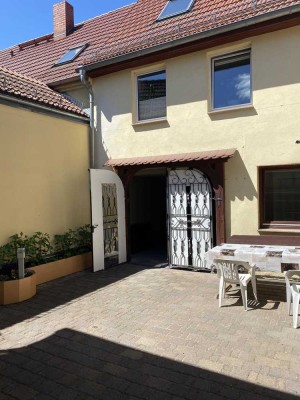 Geräumige, vollständig renovierte 2 Zimmer-Wohnung zur Miete in Templin