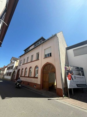 Gepflegte 3-ZKB-Wohnung in Edenkoben - mit Einbauküche und großem Bad Wohnung NR 3