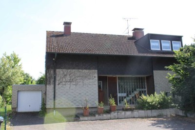 Mit Blick ins Grüne...! Freistehendes Ein-/ Zweifamilienhaus in Recklinghausen-Speckhorn