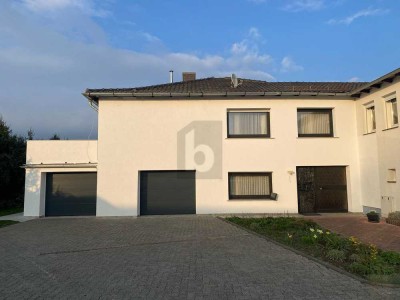 PERFEKTES ZUHAUSE: 6 ZIMMER, 3 CARPORTS, 2 GARAGEN