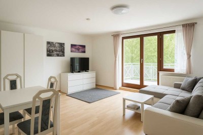 Charmante, möblierte 1-Zimmer-Wohnung mit TG-Stellplatz in ruhiger Lage von Reutlingen