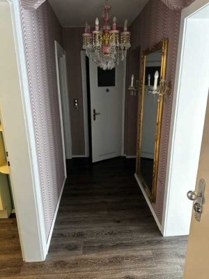 Geschmackvolle 2-Zimmer-Erdgeschosswohnung mit Balkon möbliert in Mannheim